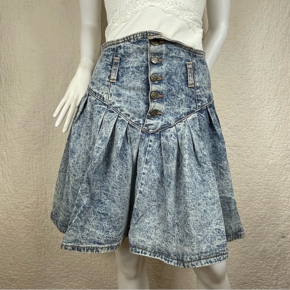 Zena Dresses & Skirts - 🔥Vintage 80s Acid Wash Denim Pleated High Waist Jeans Skirt Women Size 11